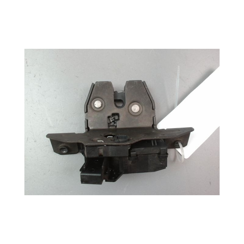 SERRURE HAYON  OPEL ASTRA IV Phase 1 (J) 2010-2012