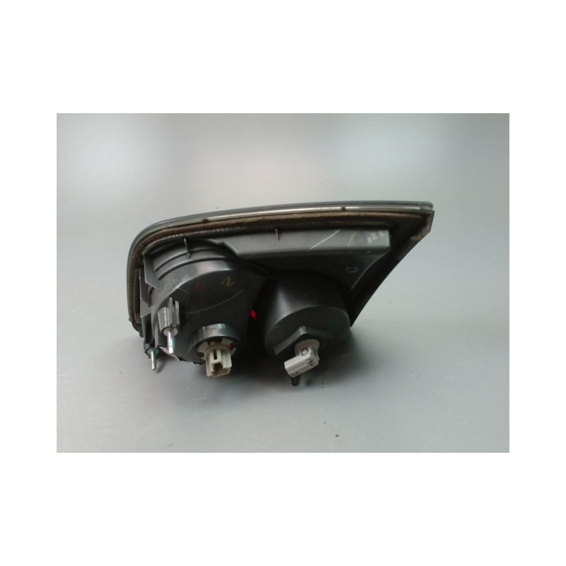 FEU ARRIERE INTERIEUR GAUCHE MAZDA MAZDA 6 2005-
