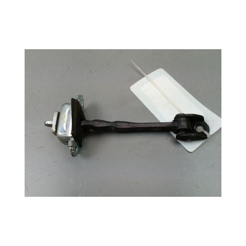 TIRANT PORTE AVANT DROIT FORD KA+