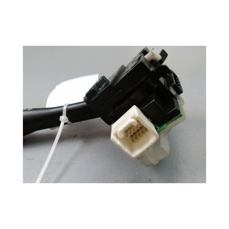 COMMANDE ECLAIRAGE MITSUBISHI PAJERO BREAK III Phase 2 2003-2006