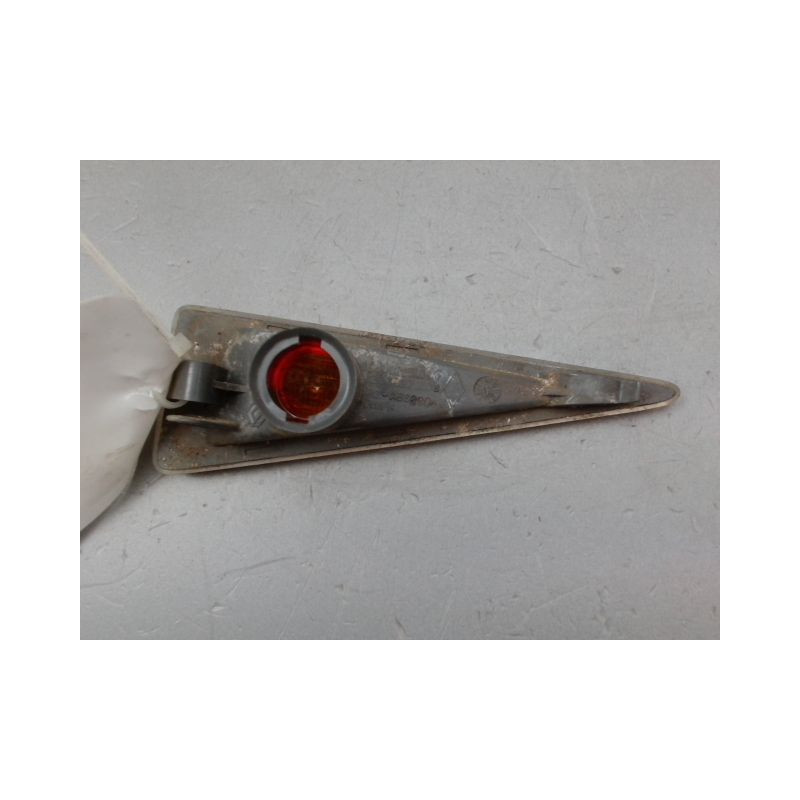 REPETITEUR AILE GAUCHE RENAULT MEGANE II Phase 2 2006-2009