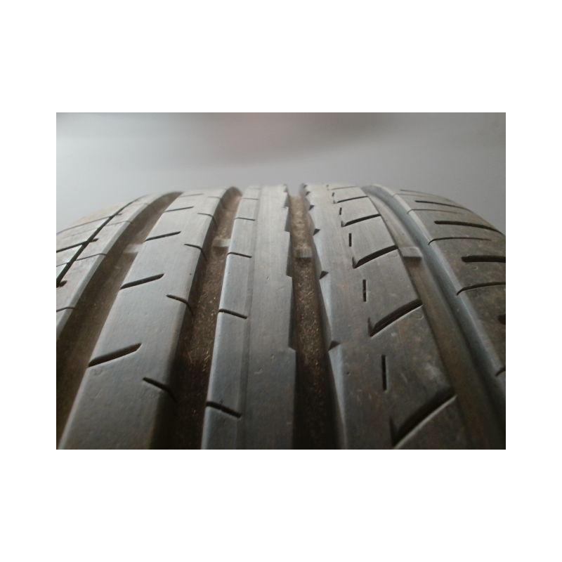 Pneu YOKOHAMA BLUEARTH GT AE51 215 55 17 95 W