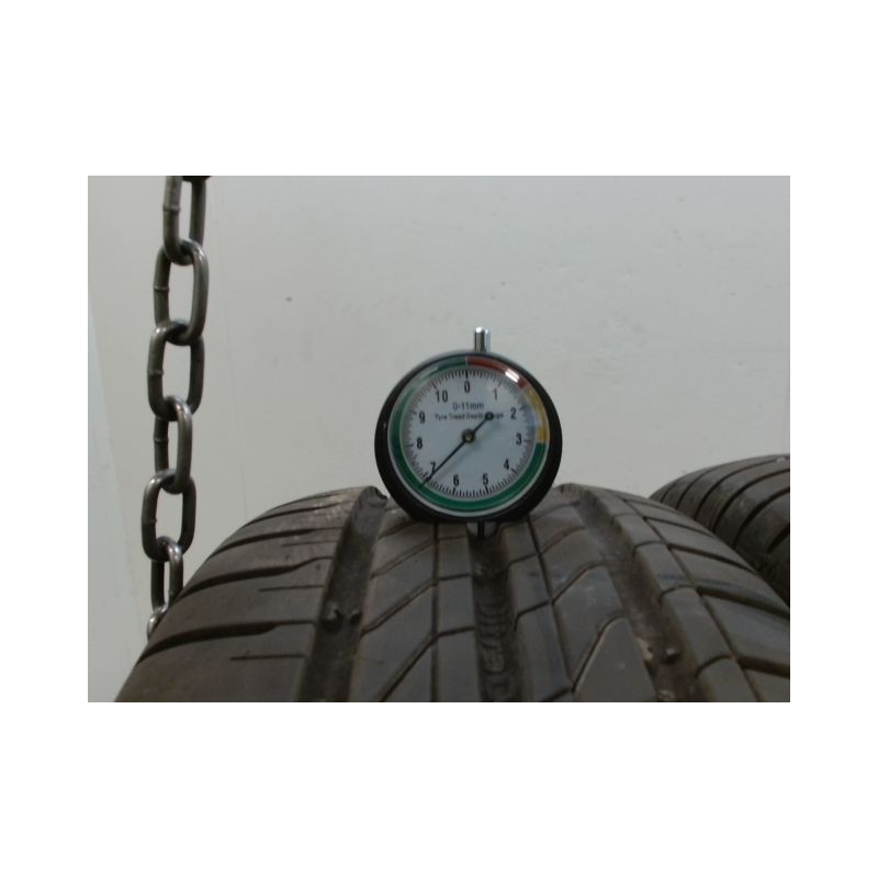 Paire de pneus CONTINENTAL ULTRACONTACT 185 60 15 84 H