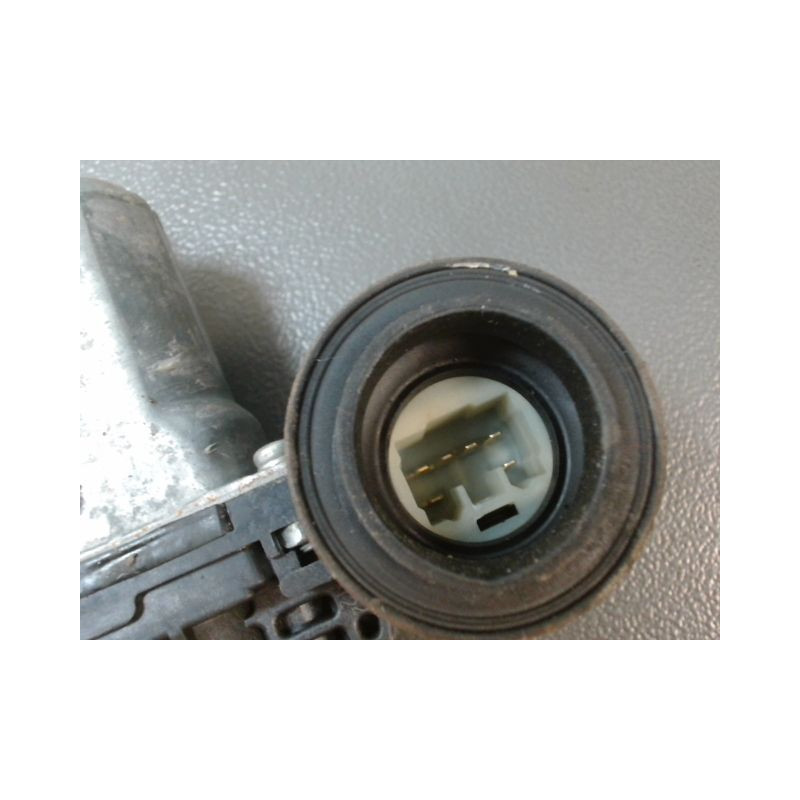 MECANISME+MOTEUR LEVE-GLACE AVANT GAUCHE SUZUKI SWIFT