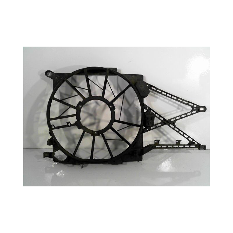 SUPPORT DE VENTILATEUR OPEL ZAFIRA