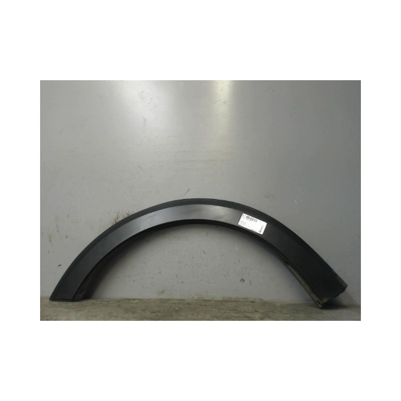 ELARGISSEUR AILE AVANT GAUCHE DACIA SANDERO