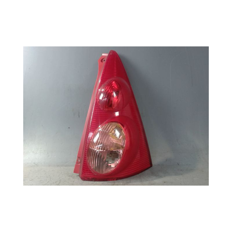FEU ARRIERE DROIT PEUGEOT 107 5P