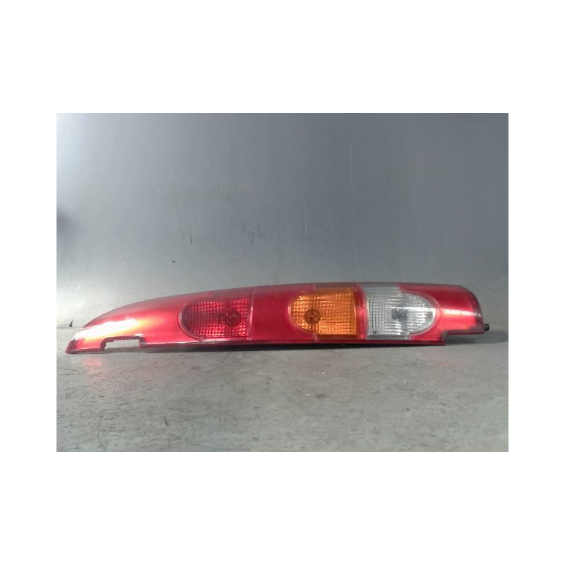 FEU ARRIERE DROIT RENAULT KANGOO EXPRESS 03-07