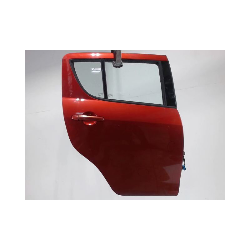 PORTE ARRIERE DROIT SUZUKI SWIFT