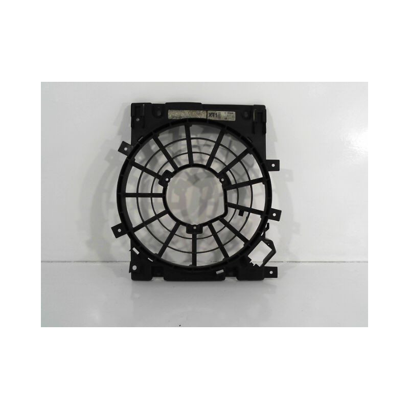 SUPPORT DE VENTILATEUR OPEL ASTRA 2004-