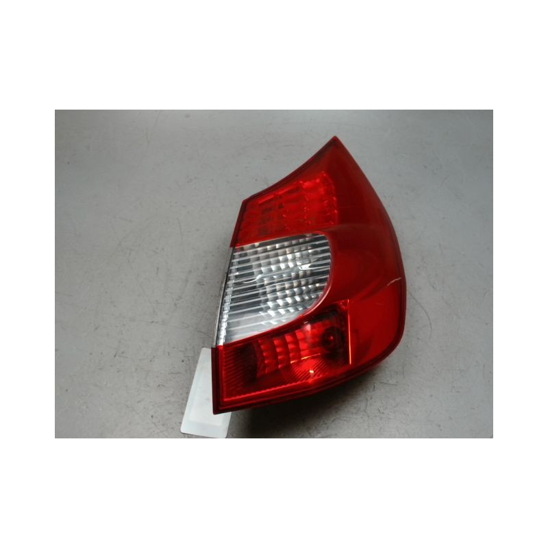 FEU ARRIERE DROIT RENAULT SCENIC II PH2 2006-