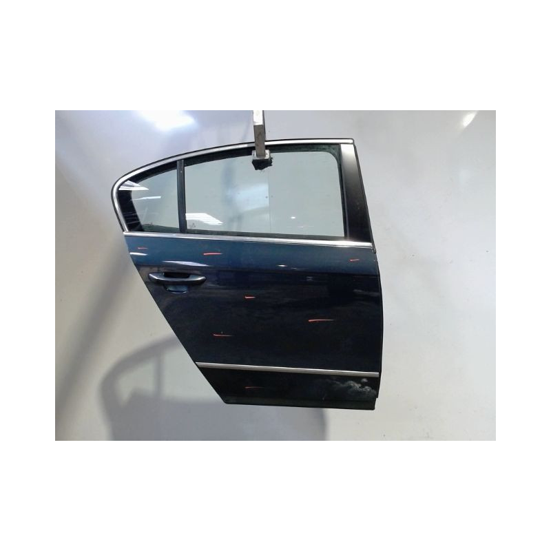 PORTE ARRIERE DROIT VOLKSWAGEN PASSAT 2005-
