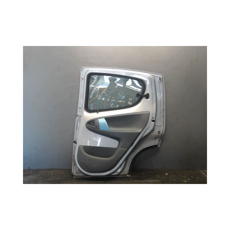PORTE ARRIERE DROIT PEUGEOT 107