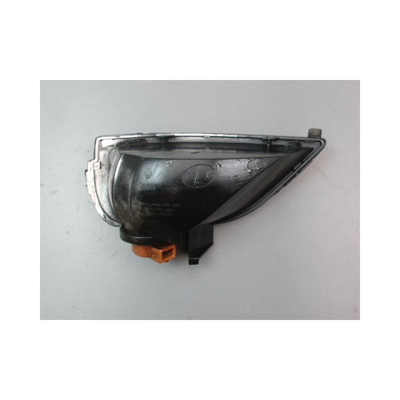 FEU DE PARE-CHOC ARRIERE DROIT RENAULT SCENIC MONOSP. III Phase 2 2011-2013