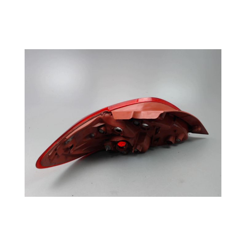 FEU ARRIERE DROIT MAZDA 2 II Phase 1 2007-2011