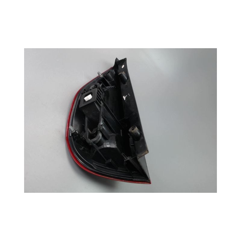 FEU ARRIERE DROIT RENAULT SCENIC MONOSP. III Phase 1 2009-2011