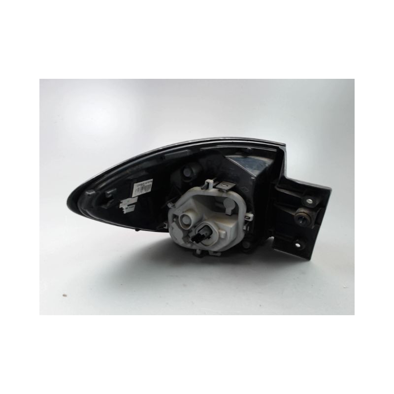 FEU ARRIERE DROIT RENAULT CAPTUR Phase 1 2013-...