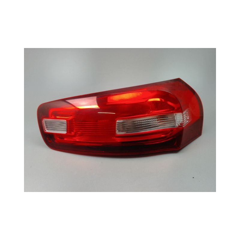 FEU ARRIERE DROIT CITROEN GRAND C4 PICASSO 2006-