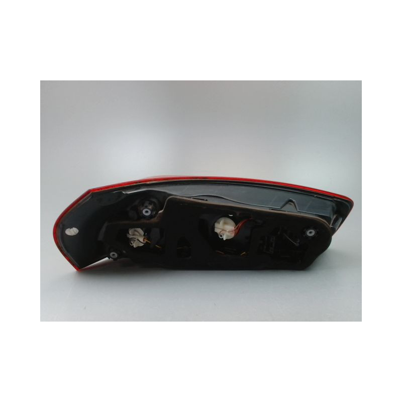FEU ARRIERE DROIT CITROEN GRAND C4 PICASSO 2006-