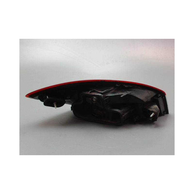 FEU ARRIERE DROIT RENAULT MEGANE COUPE III Phase 1 2008-2012