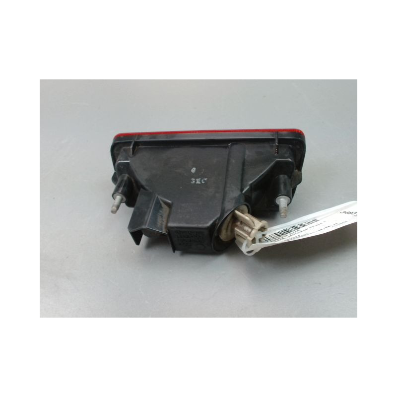 FEU BROUILLARD CENTRAL ARRIERE NISSAN JUKE Phase 1 2010-...