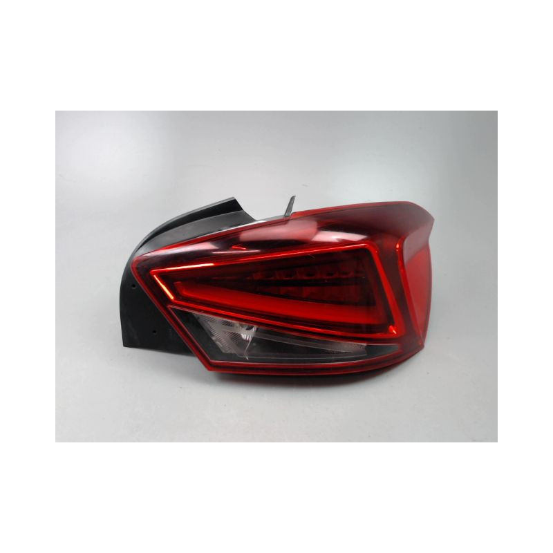 FEU ARRIERE DROIT SEAT IBIZA 2008-