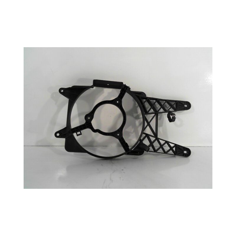 SUPPORT DE VENTILATEUR FIAT SEICENTO