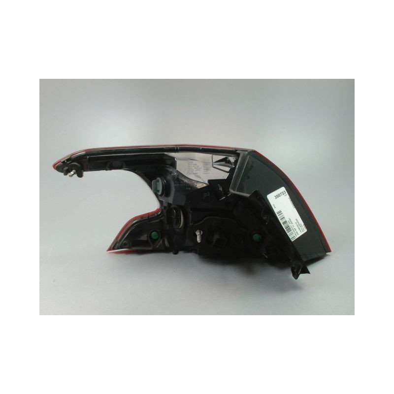 FEU ARRIERE DROIT PEUGEOT 308 2009-