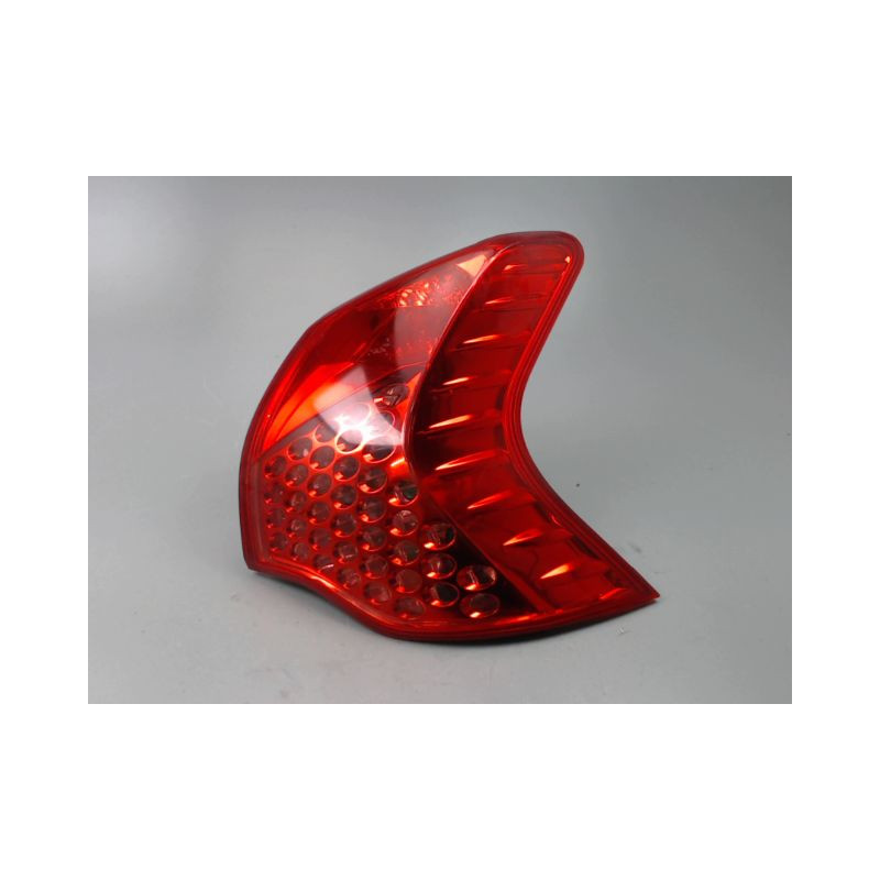 FEU ARRIERE DROIT PEUGEOT 3008 BREAK I Phase 1 2009-2013