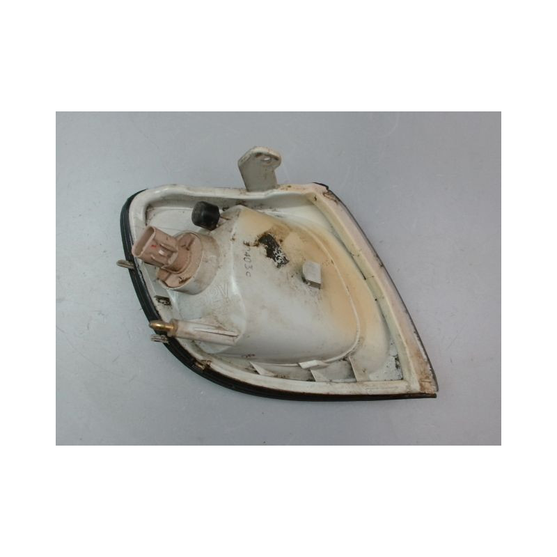 CLIGNOTANT GAUCHE HYUNDAI TRAJET MONOSP. 2000-2007