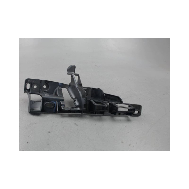 SUPPORT PARE-CHOC AVG RENAULT MODUS