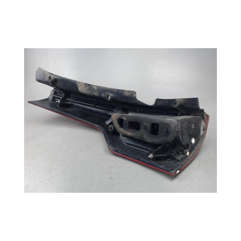 FEU ARRIERE DROIT CITROEN C4