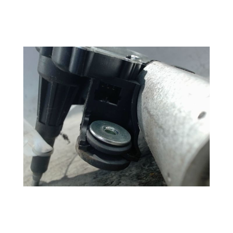 MOTEUR ESSUIE-GLACE ARRIERE FIAT 500 2007-