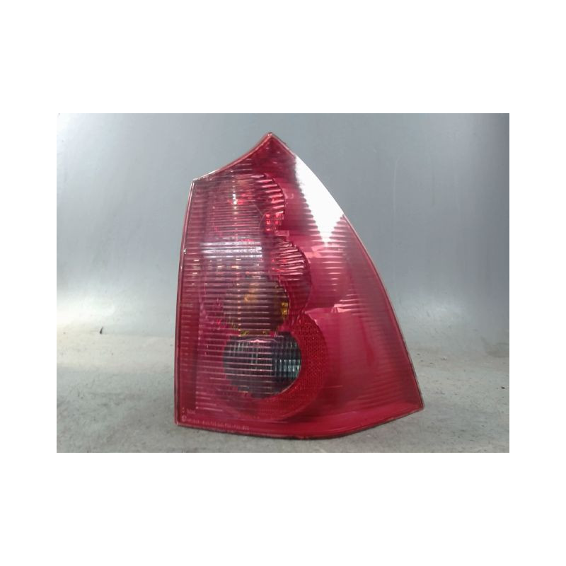 FEU ARRIERE DROIT PEUGEOT 307 SW 02-05