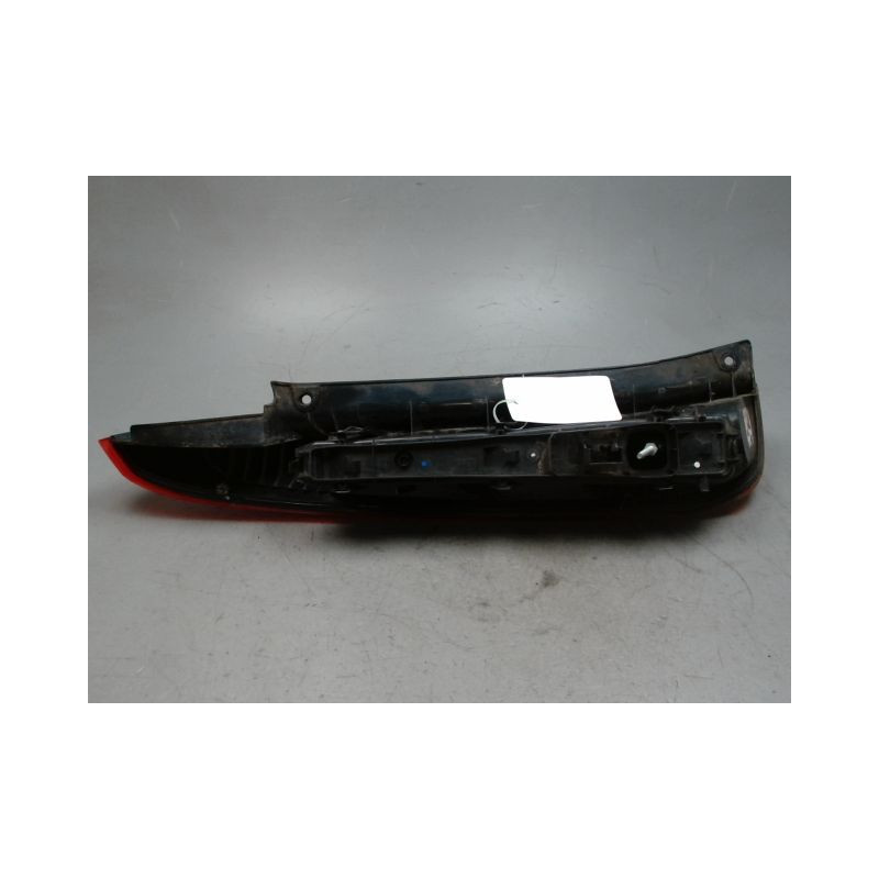 FEU ARRIERE DROIT FORD FIESTA 02 -05