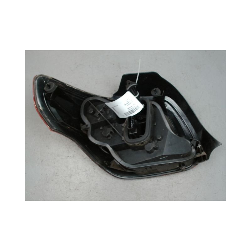 FEU ARRIERE DROIT CITROEN DS3 2009-