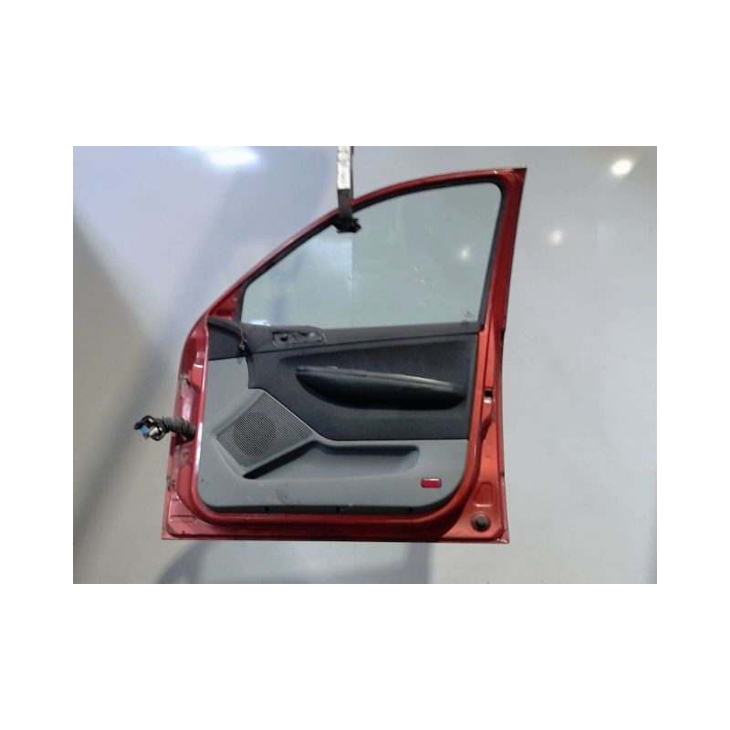 PORTE AVANT DROIT SKODA FABIA 2000-2004