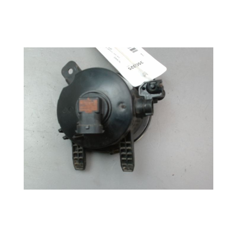 PHARE ANTIBROUILLARD AVANT GAUCHE BMW SERIE 1