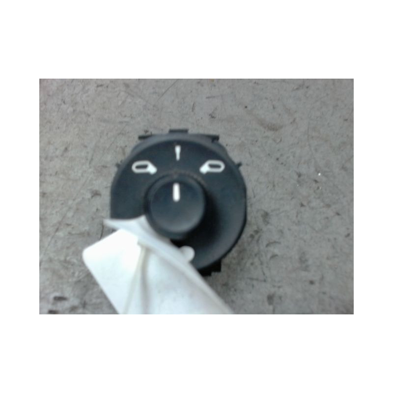 COMMANDE RETROVISSEUR EXTERIEUR ELECTRIQUE CITROEN C3