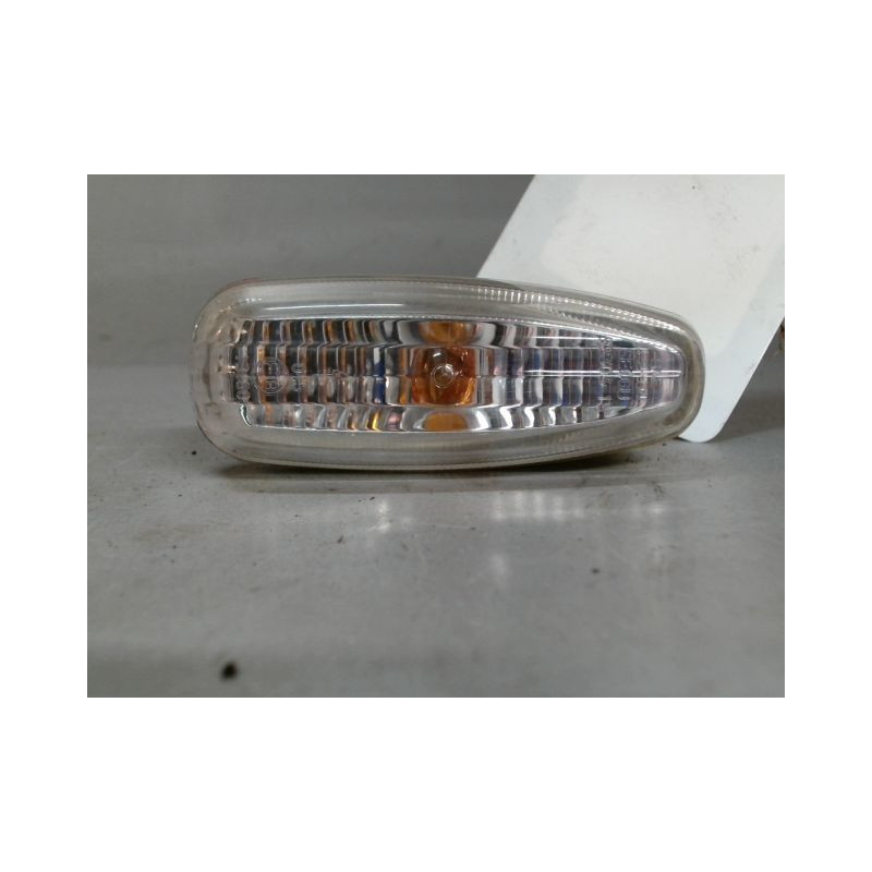 REPETITEUR AILE DROIT KIA RIO