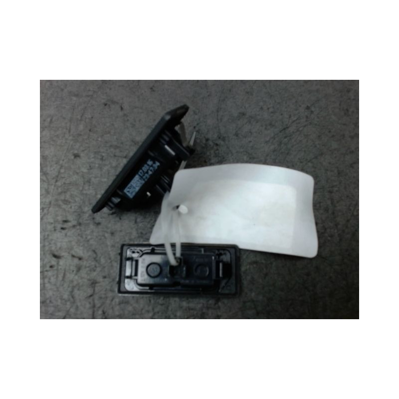 ECLAIREUR PLAQUE DE POLICE VOLKSWAGEN CADDY
