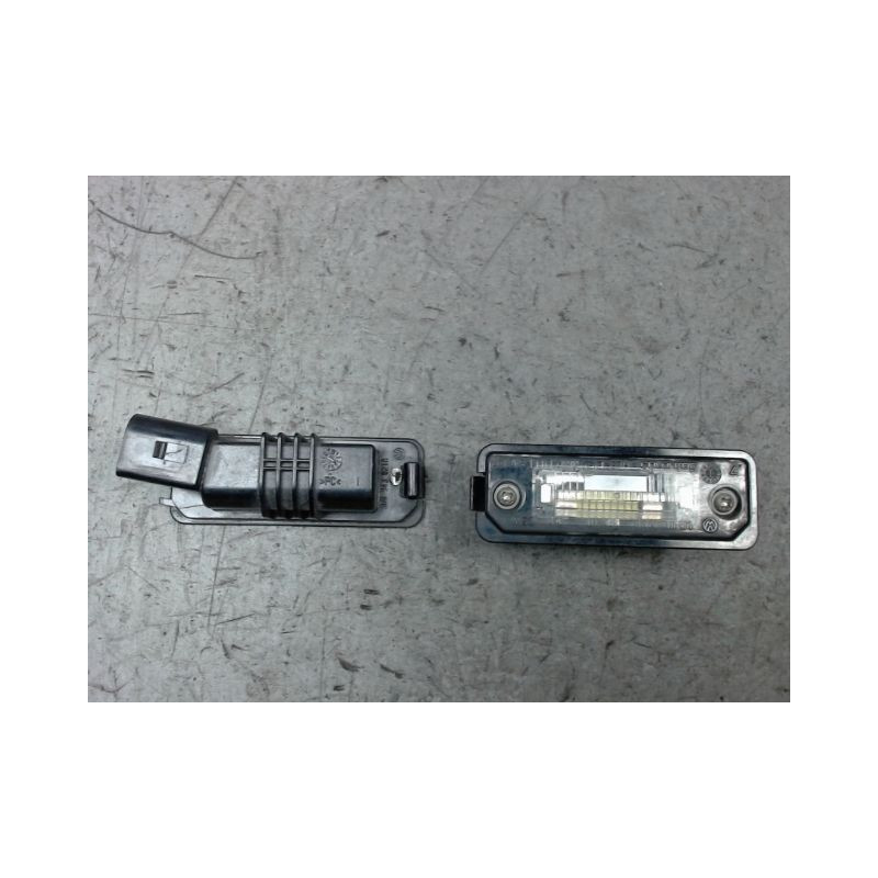 ECLAIREUR PLAQUE DE POLICE SEAT LEON 2005-