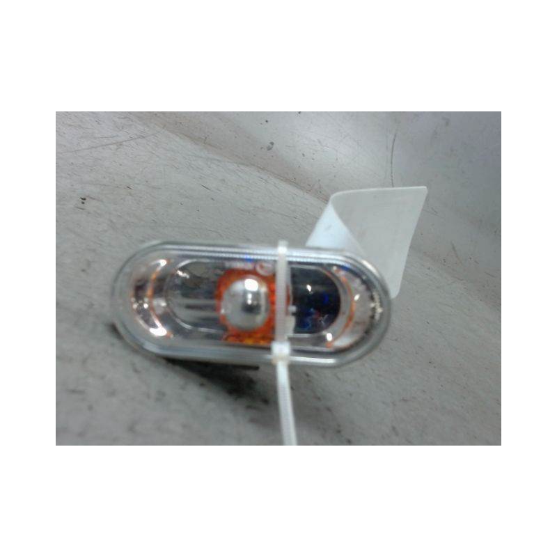 REPETITEUR AILE DROIT SKODA CITIGO