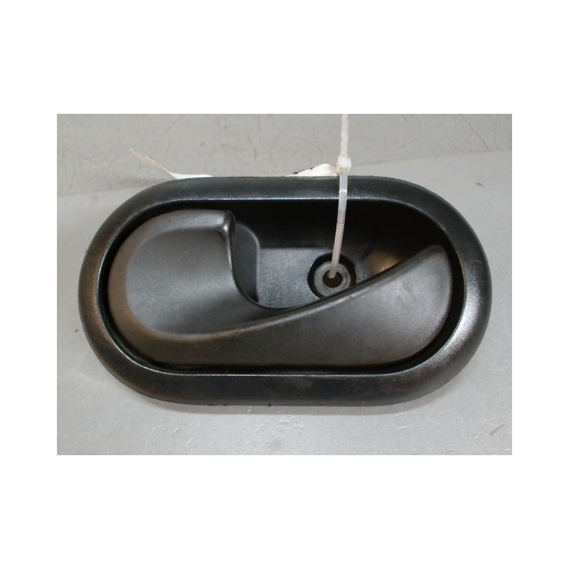POIGNEE INTERIEURE PORTE AVANT GAUCHE DACIA SANDERO 2008-