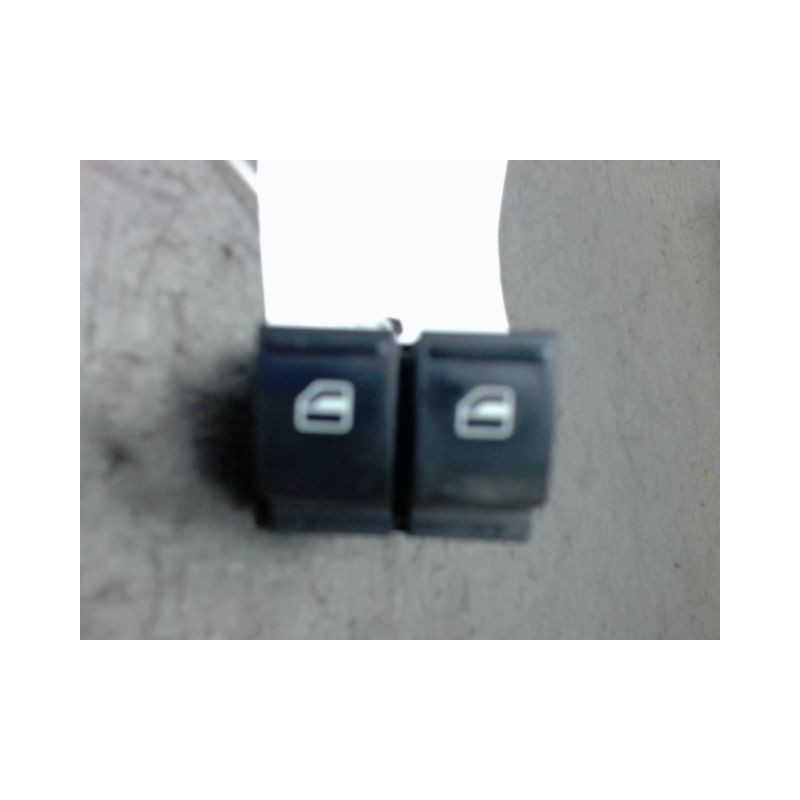 COMMANDE LEVE-GLACE PORTE AVG VOLKSWAGEN GOLF V 2003-2009