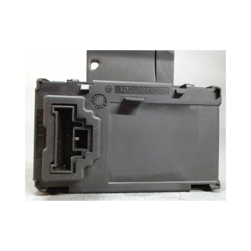 LECTEUR DE CARTE RENAULT MEGANE II PH2 2006-
