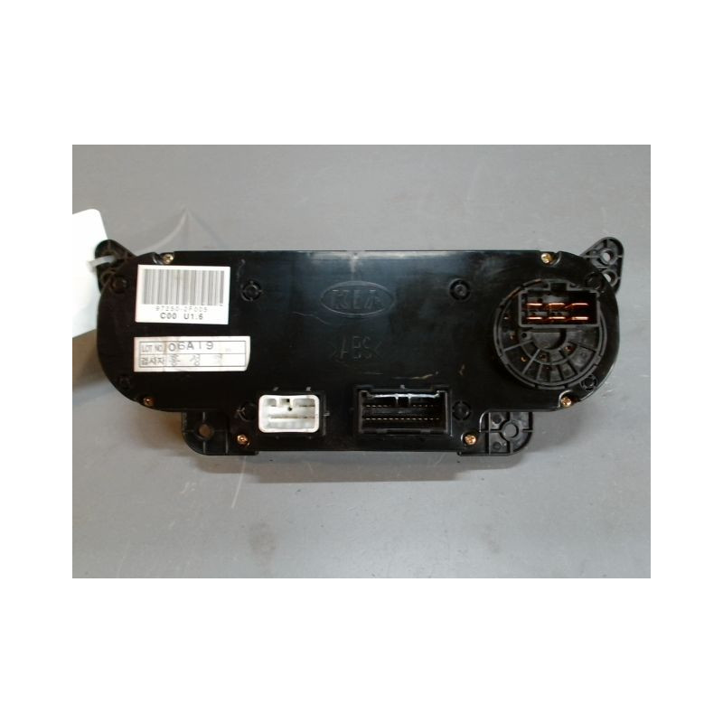COMMANDE DE CHAUFFAGE KIA CERATO 5P