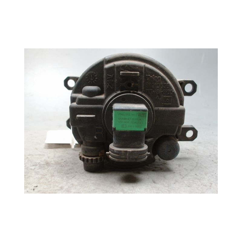 PHARE ANTIBROUILLARD AVANT DROIT TOYOTA AYGO 5P