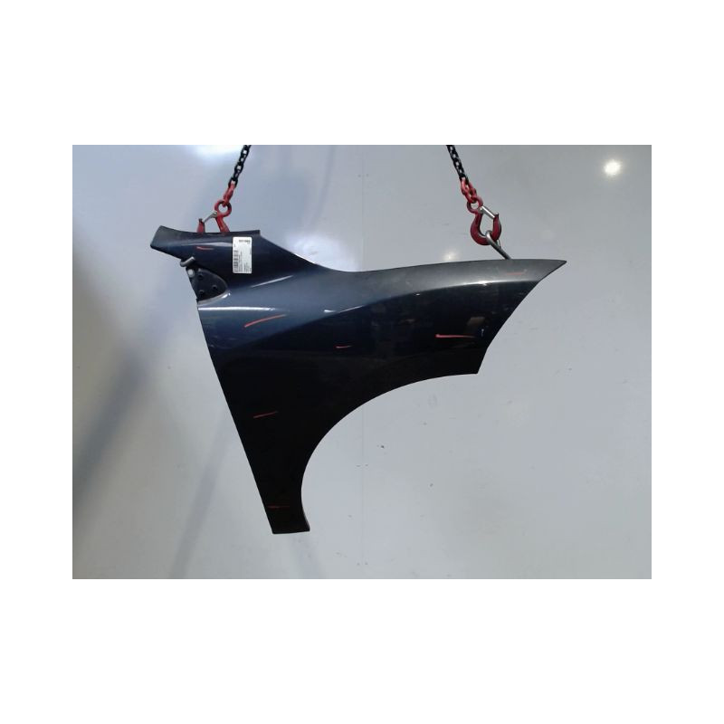 AILE AVANT DROIT RENAULT MEGANE III 2008-