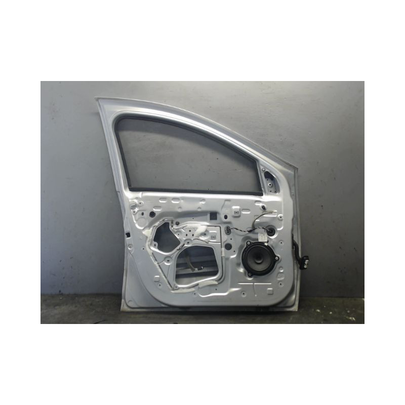 PORTE AVANT GAUCHE DACIA SANDERO